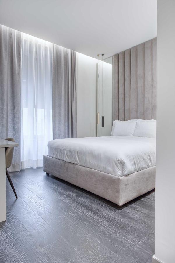 Le Suite Del Corso The Smart Boutique Aparthotel By Ospitami Милано Екстериор снимка