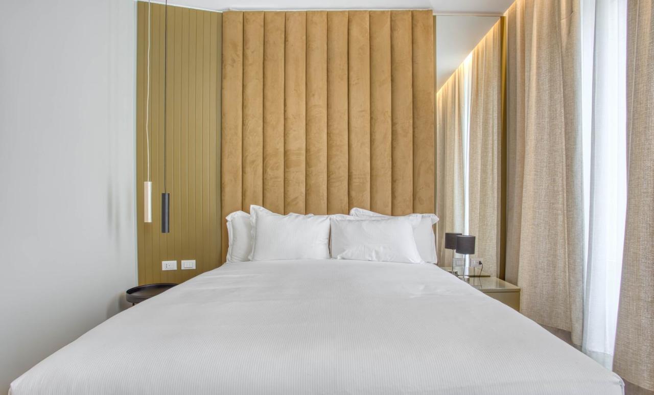 Le Suite Del Corso The Smart Boutique Aparthotel By Ospitami Милано Екстериор снимка