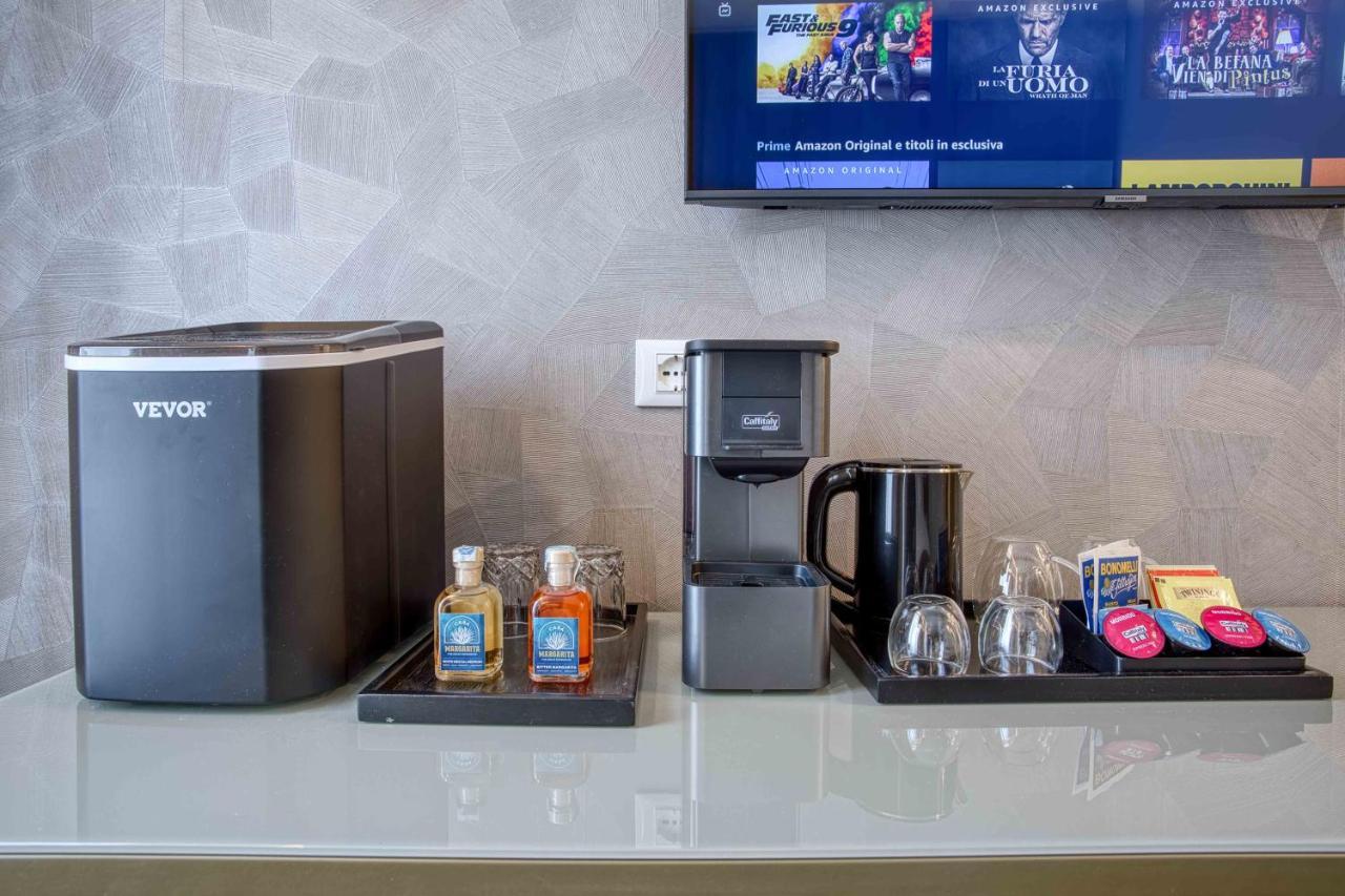Le Suite Del Corso The Smart Boutique Aparthotel By Ospitami Милано Екстериор снимка
